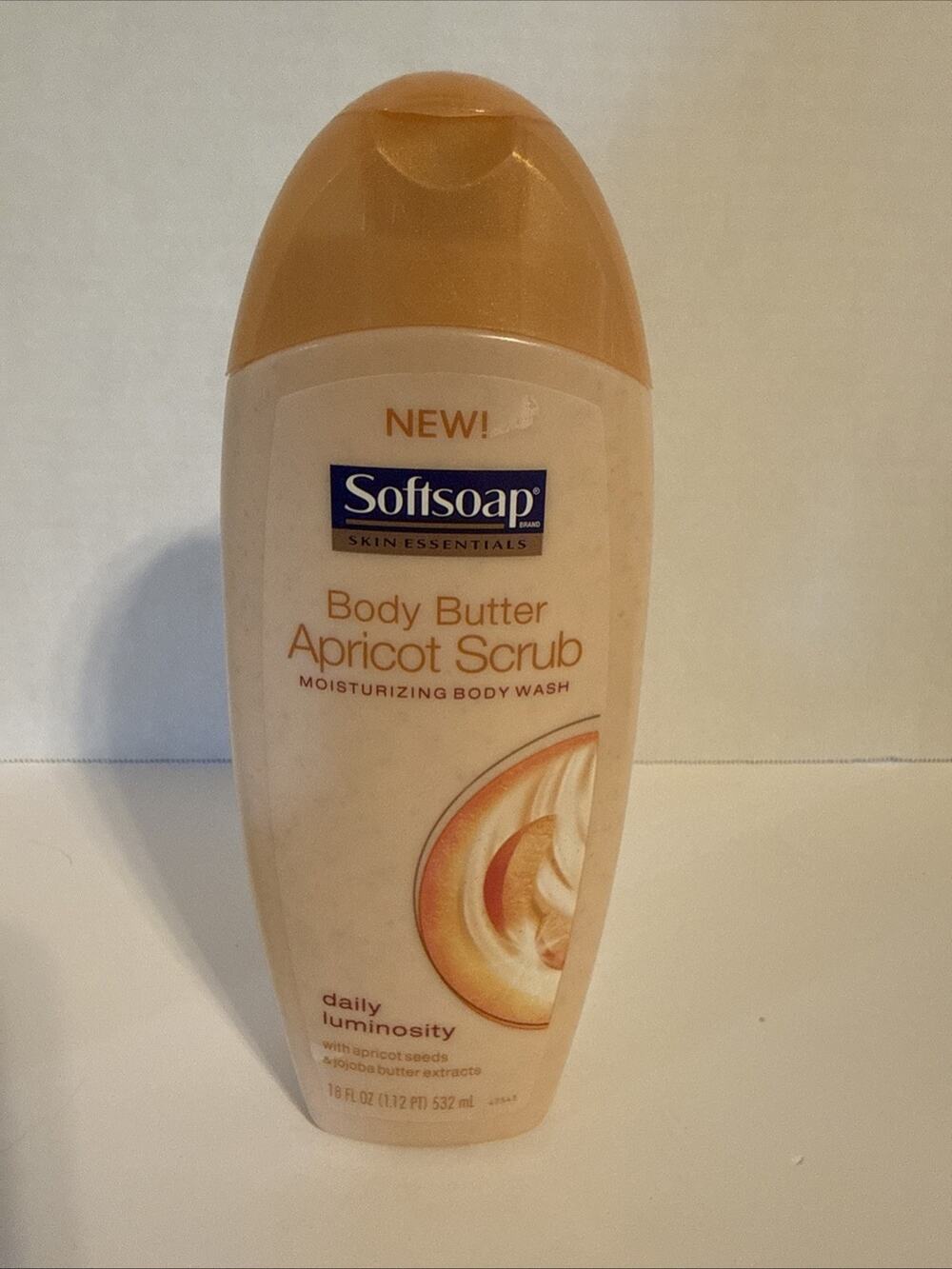 DISCONTINUED Softsoap Body Butter Apricot Scrub Daily Luminosity 18 fl oz NEW